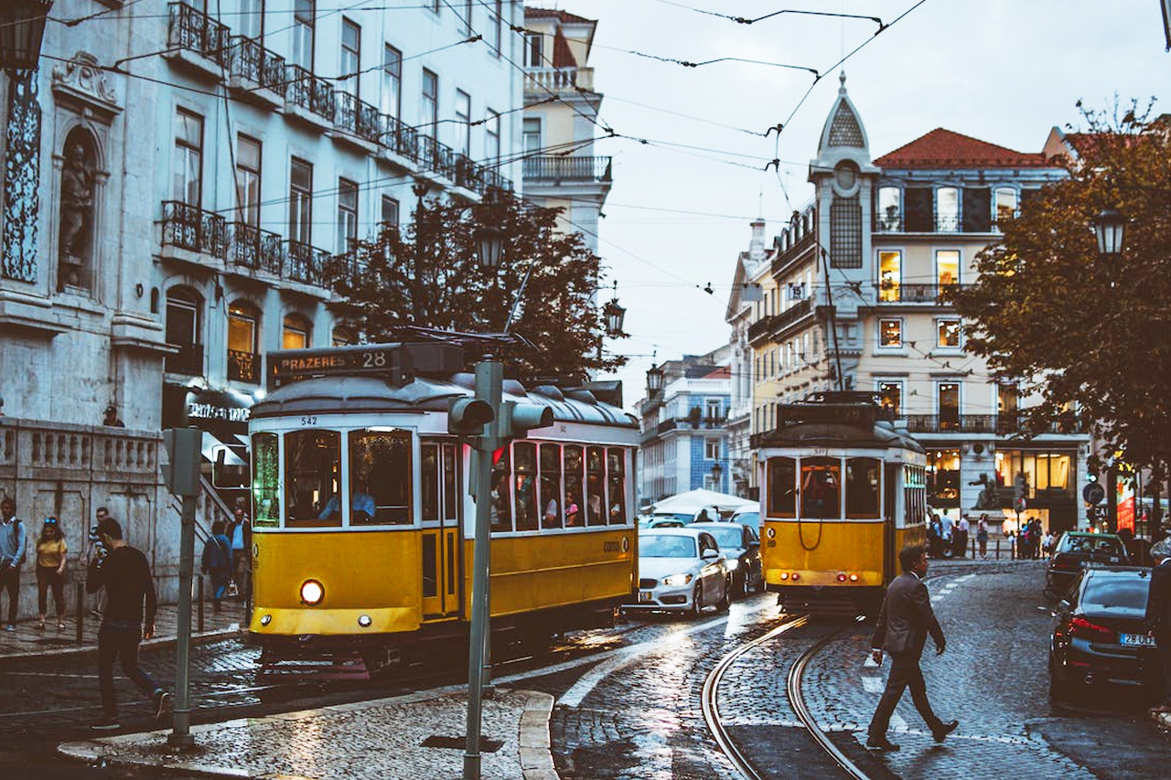 flight offers lisbon 1